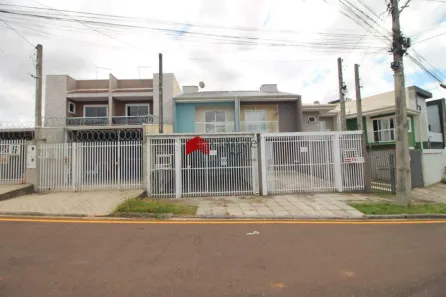 Sobrado com 3 Quartos para alugar, 91m² no Ganchinho, Curitiba
