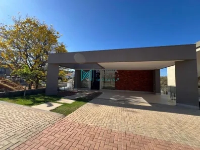 Casa de Condomínio com 4 Quartos à venda, 260m² no Gran Royalle, Lagoa Santa