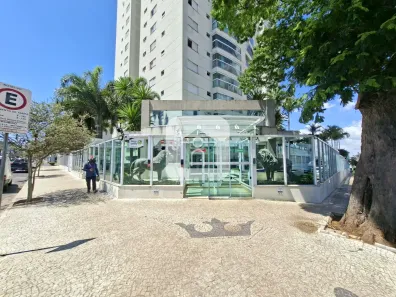 Apartamento com 3 Quartos para alugar, 120m² no Centro, Uberlândia