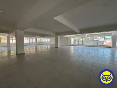 Sala Comercial para alugar, 456m² no Trindade, Florianópolis