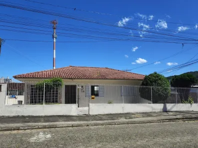 Casa com 3 Quartos à venda, 100m² no Ipiranga, São José