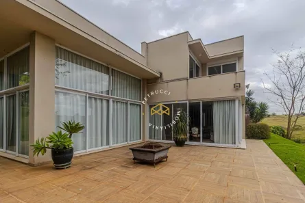 Fazenda/Sítio com 4 Quartos à venda, 402m² no Sousas, Campinas