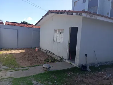 Casa com 2 Quartos à venda, 45m² no Planalto, Natal