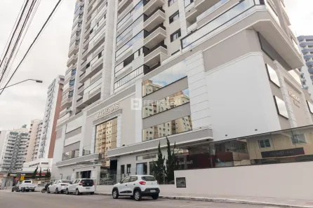Apartamento com 2 Quartos à venda, 104m² no Campinas, São José