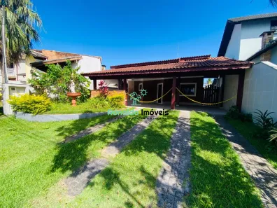 Casa de Condomínio com 3 Quartos à venda, 200m² no Centro, Bertioga