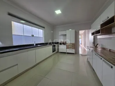 Casa de Condomínio com 3 Quartos à venda, 200m² no Quinta Ranieri, Bauru