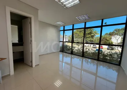 Sala Comercial para alugar, 23m² no Ariribá, Balneário Camboriú