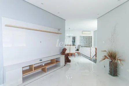 Casa com 4 Quartos para alugar, 225m² no Mooca, São Paulo