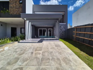 Casa de Condomínio com 3 Quartos à venda, 125m² no Parque da Matriz, Gravataí