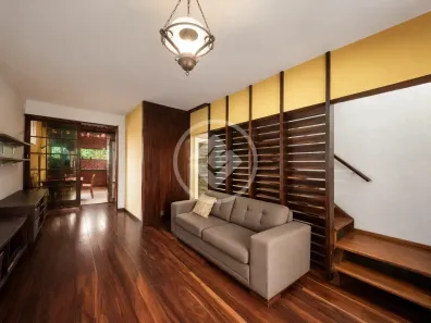 Casa de Condomínio com 3 Quartos à venda, 250m² no Granja Guarani, Teresópolis