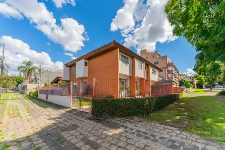 Casa com 11 Quartos à venda, 409m² no Água Verde, Curitiba