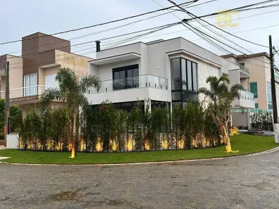 Casa de Condomínio com 4 Quartos à venda, 220m² no Centro, Peruíbe