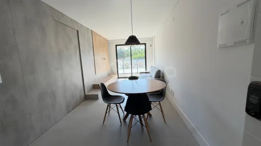 Apartamento com 2 Quartos à venda, 75m² no Saco Grande, Florianópolis