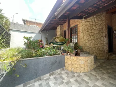 Casa com 4 Quartos à venda, 98m² no Jardim do Lago, Atibaia
