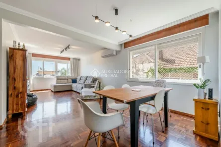 Apartamento com 3 Quartos à venda, 165m² no Moinhos de Vento, Porto Alegre
