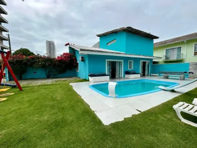 Casa com 2 Quartos para alugar, 80m² no Itacolomi, Balneário Piçarras