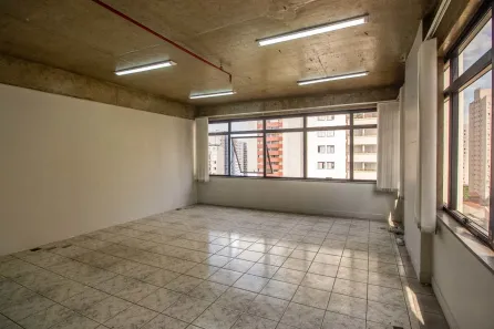 Ponto Comercial para alugar, 70m² no Parque Imperial, São Paulo
