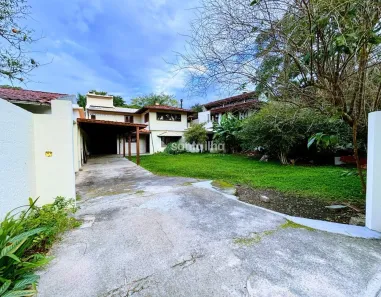Casa com 4 Quartos à venda, 175m² no Lagoa da Conceição, Florianópolis
