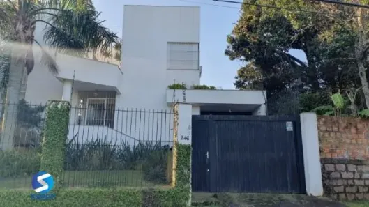 Casa com 3 Quartos à venda, 218m² no Espírito Santo, Porto Alegre