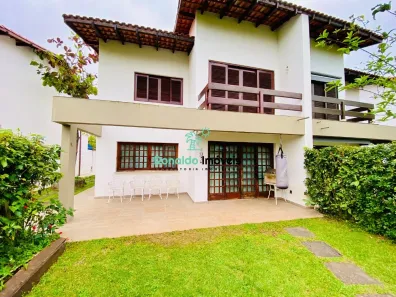 Casa de Condomínio com 3 Quartos à venda, 182m² no Indaiá, Bertioga