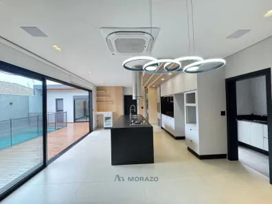 Casa com 3 Quartos à venda, 216m² no Galeão, Maringá