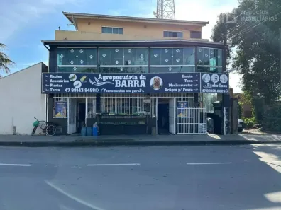 Prédio Comercial com 6 Quartos à venda, 187m² no Centro, Balneário Barra do Sul