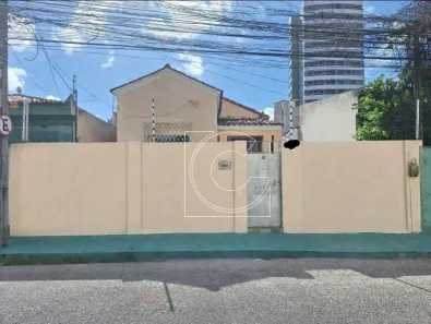 Casa com 4 Quartos à venda, 330m² no José Bonifácio, Fortaleza