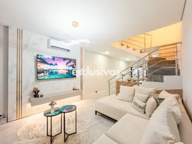 Sobrado com 3 Quartos à venda, 132m² no Bom Retiro, Joinville
