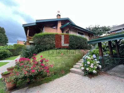 Casa com 4 Quartos à venda, 260m² no Vale Encantado, Campos do Jordão