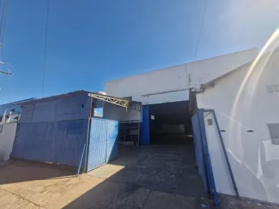 Apartamento com 2 Quartos para alugar, 630m² no Setor Industrial, Brasília