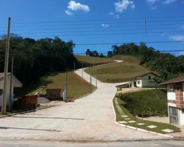 Lote/Terreno à venda, 402m² no Primeiro de Maio, Brusque