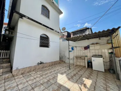 Casa com 5 Quartos à venda, 180m² no Centro, Manaus