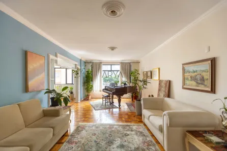 Apartamento com 2 Quartos à venda, 158m² no Centro, Curitiba