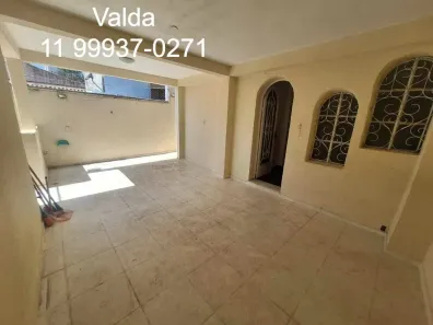 Sobrado com 2 Quartos para alugar, 130m² no Cidade dos Bandeirantes, São Paulo