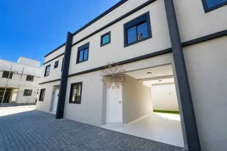 Sobrado com 3 Quartos à venda, 113m² no Santa Felicidade, Curitiba