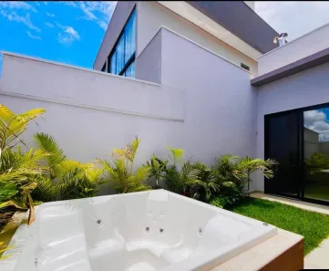 Casa com 3 Quartos à venda, 149m² no Grand Ville, Uberlândia