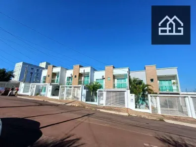 Sobrado com 4 Quartos à venda, 171m² no Parque São Paulo, Cascavel