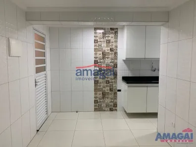 Casa com 4 Quartos à venda, 160m² no Jardim Jacinto, Jacareí