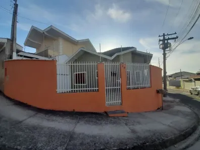 Casa com 3 Quartos à venda, 234m² no Loteamento Villa Branca, Jacareí