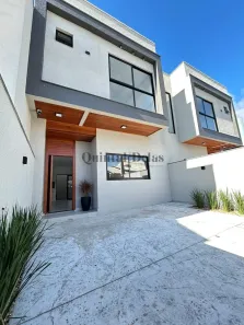 Sobrado com 3 Quartos à venda, 97m² no São João, Itajaí