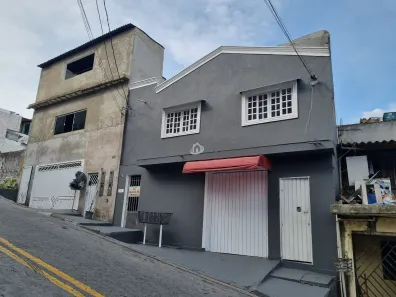 Casa com 8 Quartos à venda, 300m² no Jardim Elizabete, Taboão da Serra