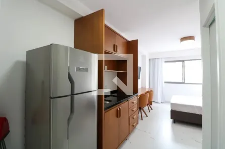 Kitnet com 1 Quarto à venda, 24m² no Santo Amaro, São Paulo