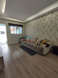 Sobrado com 2 Quartos à venda, 84m² no Parque Jacarandá, Taboão da Serra