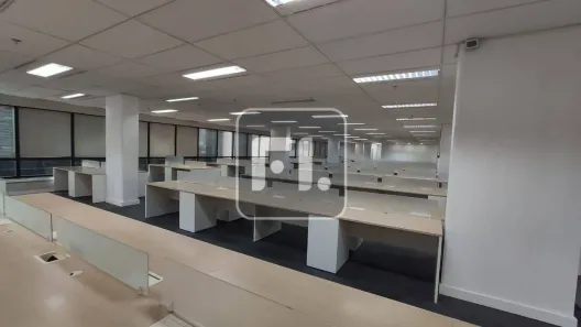 Sala Comercial para alugar, 890m² no Cidade Monções, São Paulo