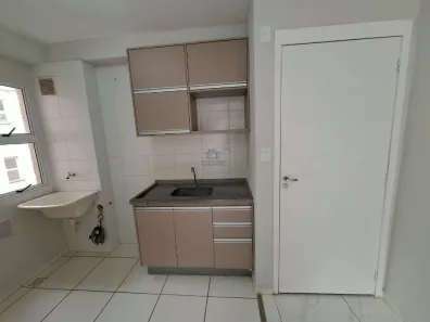 Apartamento com 2 Quartos para alugar, 48m² no Vila São Luiz, Ourinhos