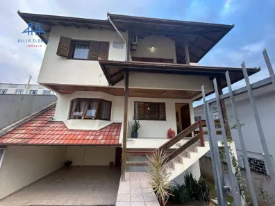 Casa com 4 Quartos à venda, 315m² no Trindade, Florianópolis