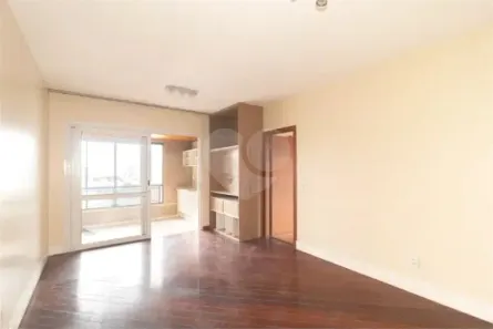 Apartamento com 3 Quartos para alugar, 100m² no Azenha, Porto Alegre