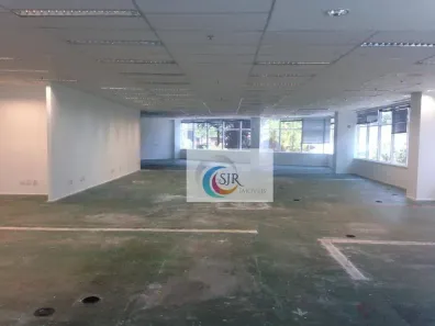Sala Comercial para alugar, 525m² no Vila Olímpia, São Paulo