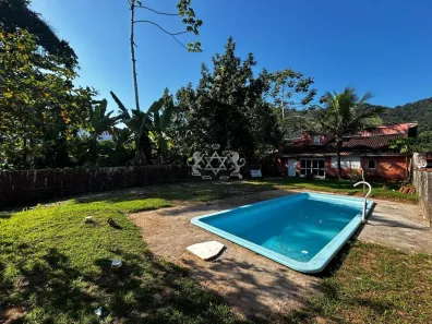 Casa com 3 Quartos à venda, 360m² no Tabatinga, Caraguatatuba
