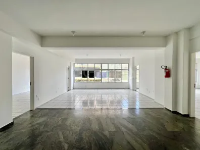 Ponto Comercial à venda, 460m² no Centro, Florianópolis